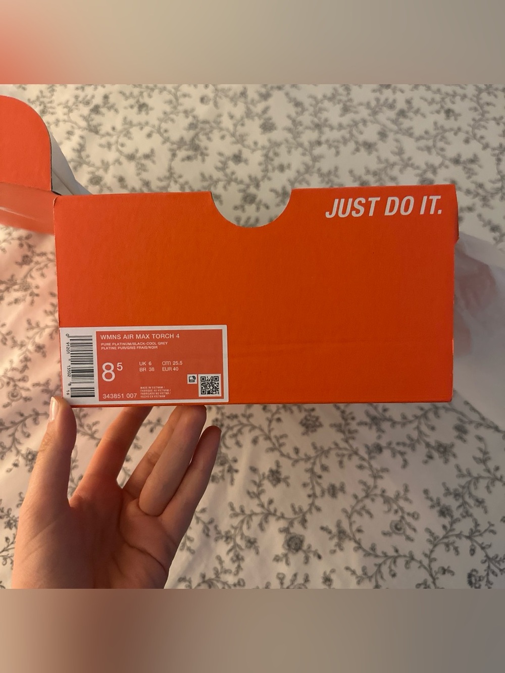 Women’s  Gray/Black Air Max-Style Athletic Shoes open to any offers. - Picture 9 of 9
